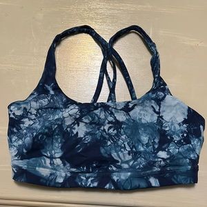 Lulu sports bra, gently used, size 10